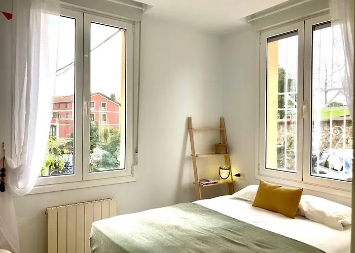 Lejlighed Historical District *