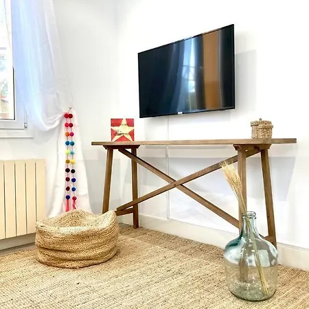 Apartman Historical District *